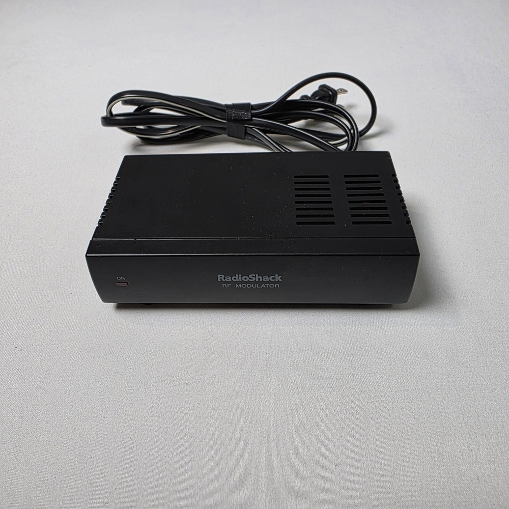 RadioShack RF Modulator S-Video RCA Coaxial Converter 15-1214 DVD Video Adapter